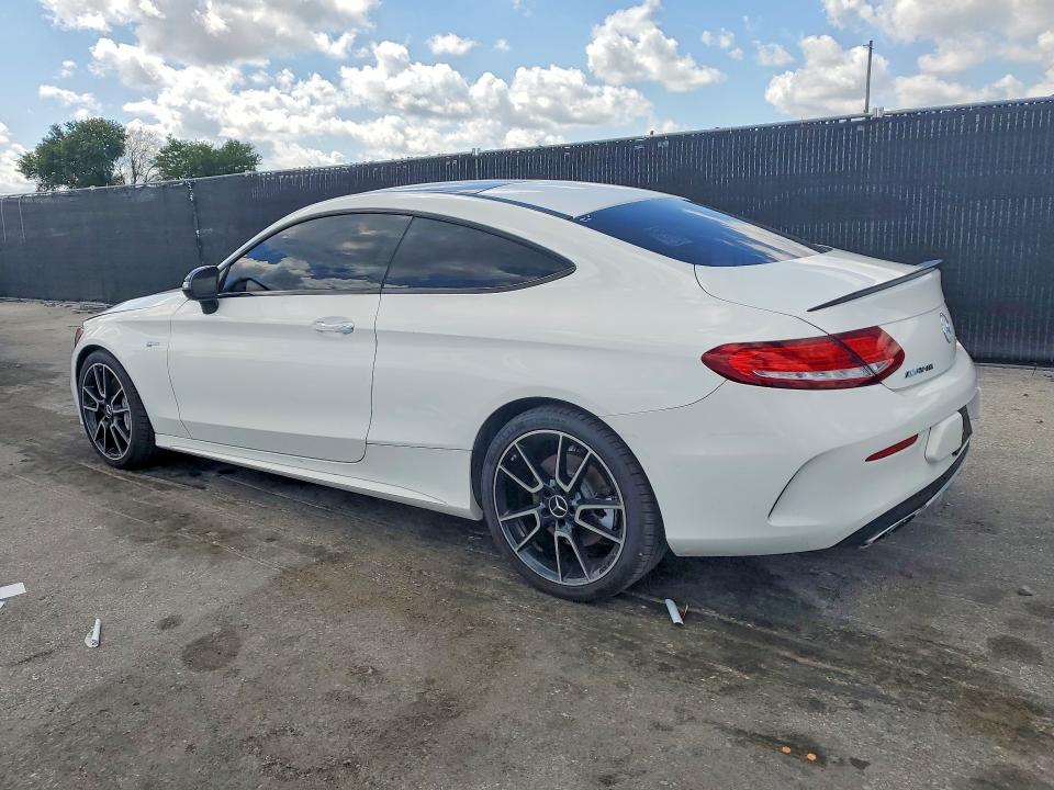 2017 Mercedes-benz C-klasse VIN WDDWJ6EB4HF537215 COPART salvage auction — MINOR DENT/SCRATCHES, In - Certificate Of Title, sold $13,800 on 2026-07-15 (photo 2)
