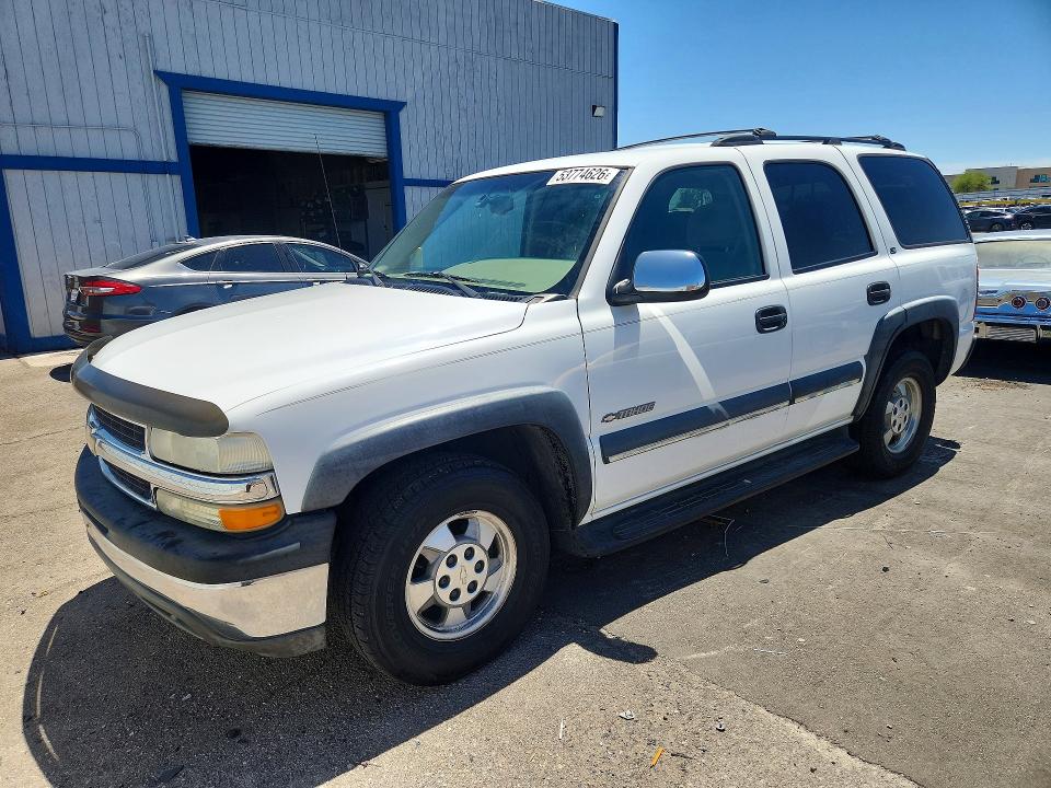 2002 Chevrolet Tahoe VIN 1GNEC13Z62R168597 COPART salvage auction — MINOR DENT/SCRATCHES, Nv - Salvage Title, sold $700 on 2026-07-08 (photo 1)
