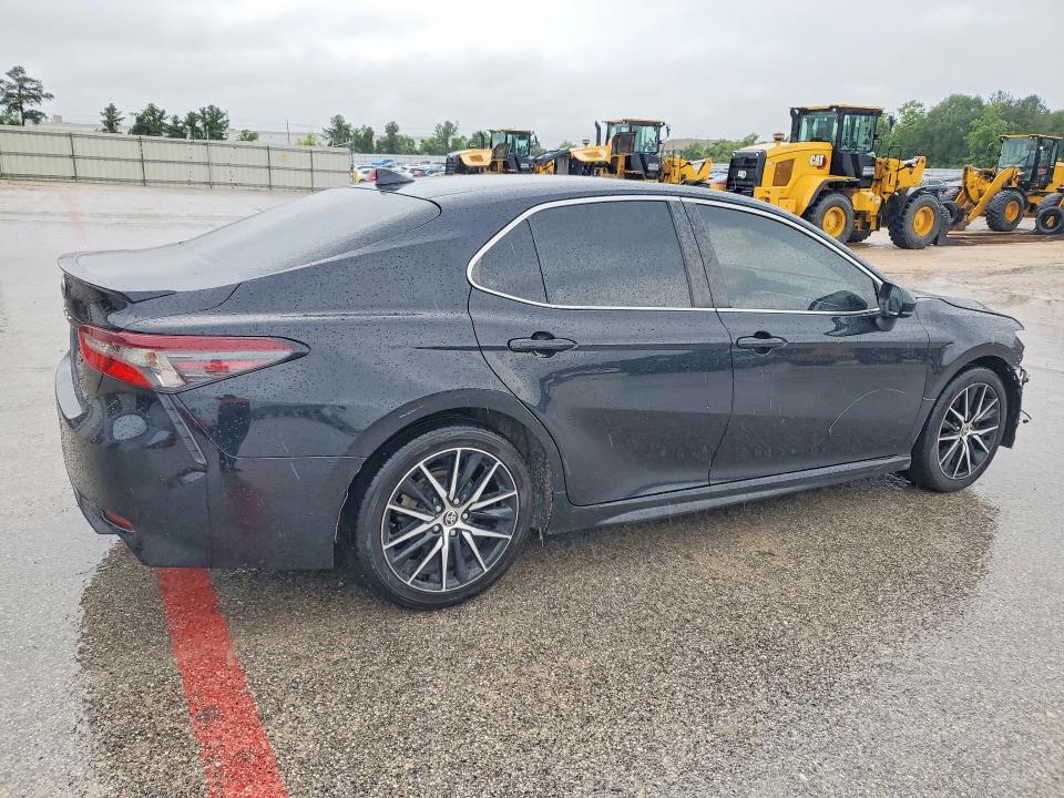 2021 Toyota Camry VIN 4T1G11AKXMU442294 COPART salvage auction — FRONT END, Tx - Certificate Of Title, sold $5,900 on 2026-07-02 (photo 3)