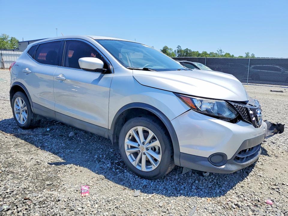 2017 Nissan VIN JN1BJ1CP4HW024995 COPART salvage auction — FRONT END, Sc - Cert Of Title-Salvage, sold $900 on 2026-07-22 (photo 4)