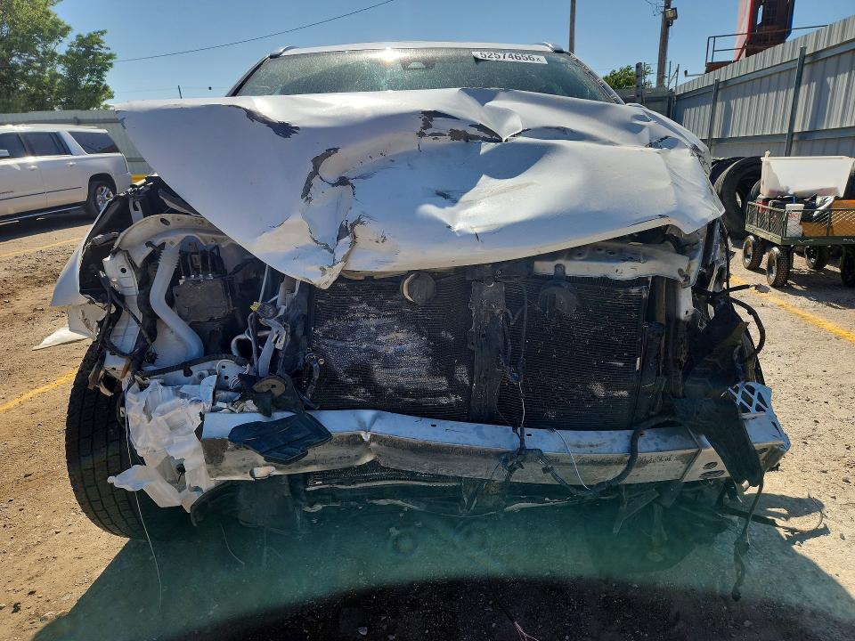 2017 Toyota VIN 5TDDZRFHXHS424058 COPART salvage auction — FRONT END, Ks - Cert Of Title-Salvage, sold $4,600 on 2026-07-15 (photo 5)