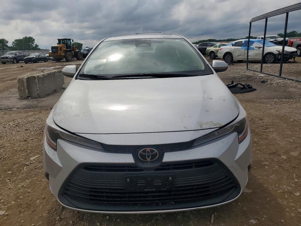 2024 Toyota Corolla VIN JTDB4MEE4RJ015634 COPART salvage auction — REAR END, Mo - Salvage Certificate Of Title, sold $7,700 on 2026-07-30 (photo 5)