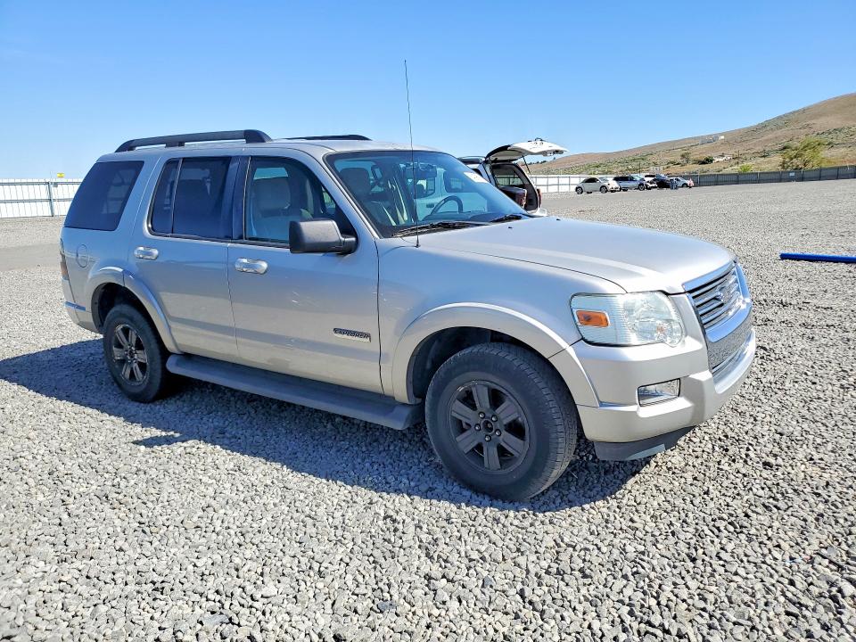 2008 Ford Explorer VIN 1FMEU73E88UA03299 COPART salvage auction — MINOR DENT/SCRATCHES, Nv - Certificate Of Title, sold $100 on 2026-07-02 (photo 4)