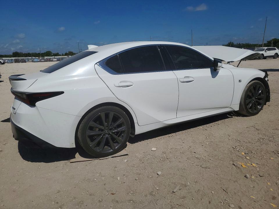 2021 Lexus Is 350 VIN JTHGZ1B21M5046128 COPART salvage auction — FRONT END, FL - CERT OF TITLE SLVG REBUILDABLE, sold $4,300 on 2026-07-07 (photo 3)