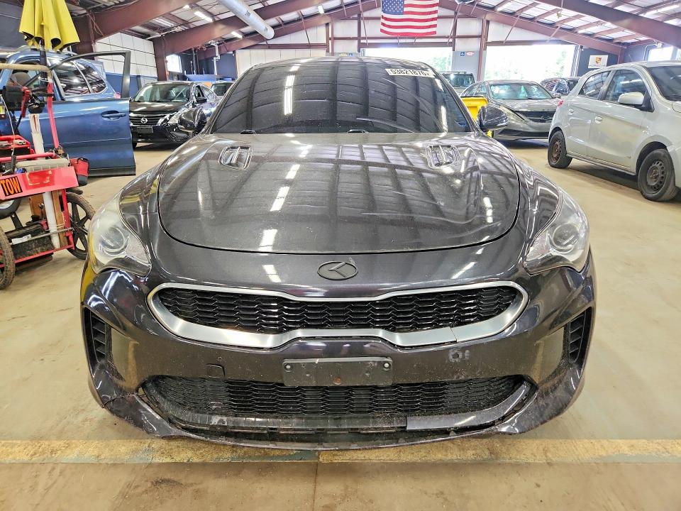 2019 Kia Stinger VIN KNAE15LA0K6051161 COPART salvage auction — MINOR DENT/SCRATCHES, Ct - Certificate Of Title, sold $4,500 on 2026-07-02 (photo 5)