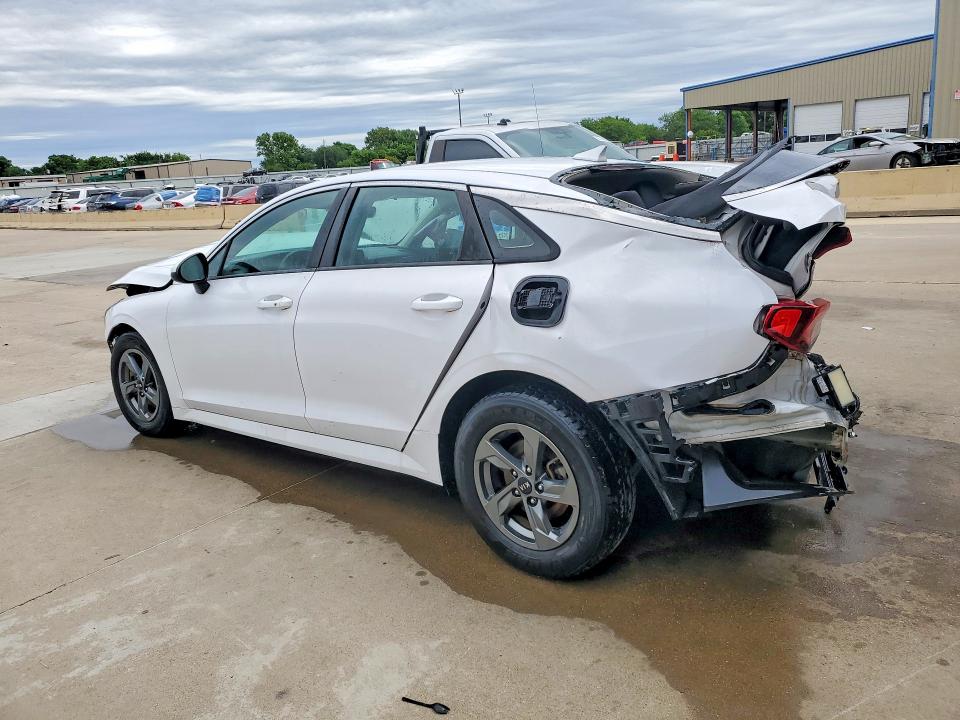 2021 Kia K5 VIN 5XXG14J26MG017618 COPART salvage auction — REAR END, Tx - Certificate Of Title, sold $1,750 on 2026-07-30 (photo 2)