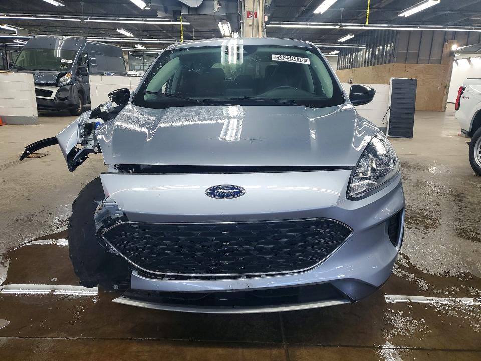 2022 Ford Escape VIN 1FMCU9G6XNUB24269 COPART salvage auction — FRONT END, IL - CERTIFICATE OF TITLE, sold $1,300 on 2026-07-09 (photo 5)