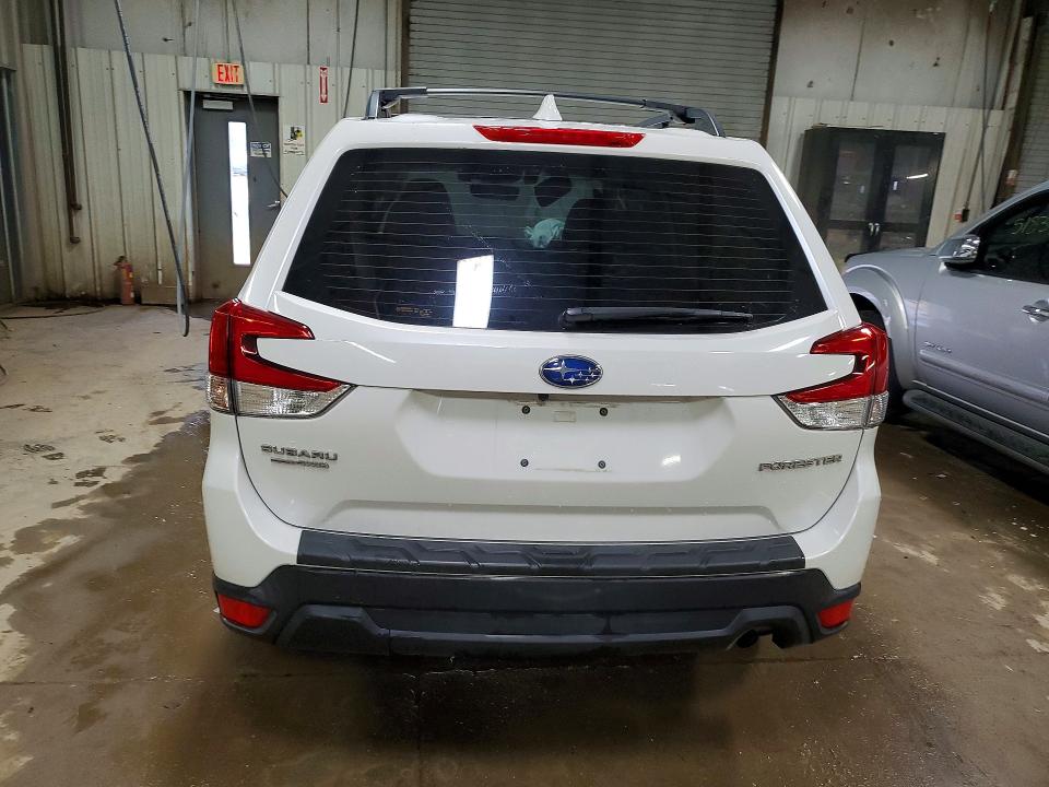 2019 Subaru Forester VIN JF2SKACC1KH458070 COPART salvage auction — FRONT END, Il - Salvage Certificate, sold $4,100 on 2026-07-07 (photo 6)