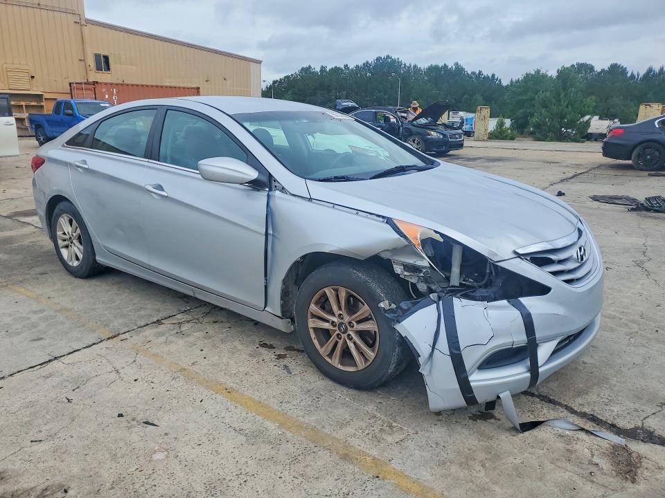 2013 Hyundai Sonata VIN 5NPEB4AC8DH762744 COPART salvage auction — FRONT END, Sc - Cert Of Title-Salvage, sold $725 on 2026-07-03 (photo 4)