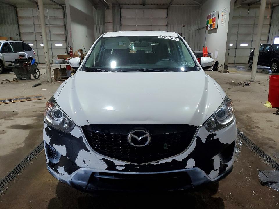 2015 Mazda Cx-5 VIN JM3KE4BY2F0483107 COPART salvage auction — MINOR DENT/SCRATCHES, IN - CERTIFICATE OF TITLE, sold $1,900 on 2026-07-09 (photo 5)