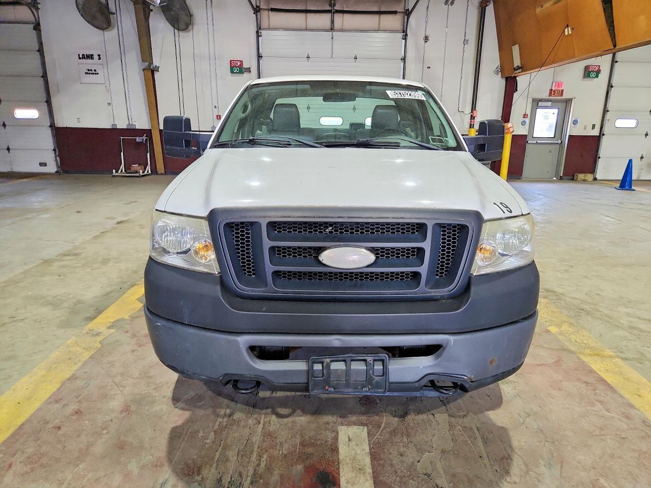 2007 Ford F-150 lightning VIN 1FTRF14WX7NA82164 COPART salvage auction — Rear End, VA - CERT OF TITLE - SALVAGE, sold $1,150 on 2026-06-09 (photo 5)