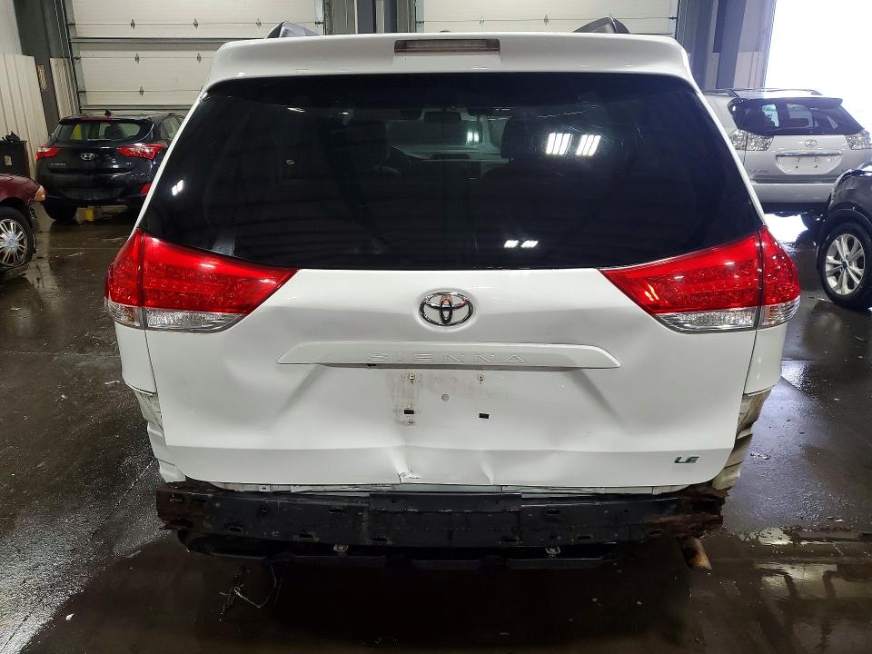 2014 Toyota Sienna VIN 5TDKK3DC5ES519624 COPART salvage auction — REAR END, Mn - Cert Of Title-Prior Salvage, sold $4,100 on 2026-07-09 (photo 6)