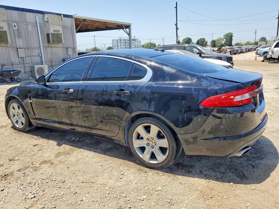 2011 Jaguar Xf VIN SAJWA0FBXBLS13119 COPART salvage auction — MINOR DENT/SCRATCHES, Ca - Dis/Dlr/Exp Only Clean Title (P), sold $1,950 on 2026-07-02 (photo 2)