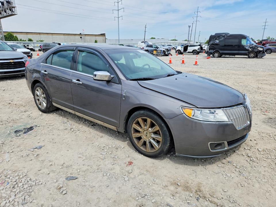 2012 Lincoln Mkz VIN 3LNHL2GC7CR811378 COPART salvage auction — FRONT END, OH - CERT OF TITLE-SALVAGE, sold $200 on 2026-07-02 (photo 4)