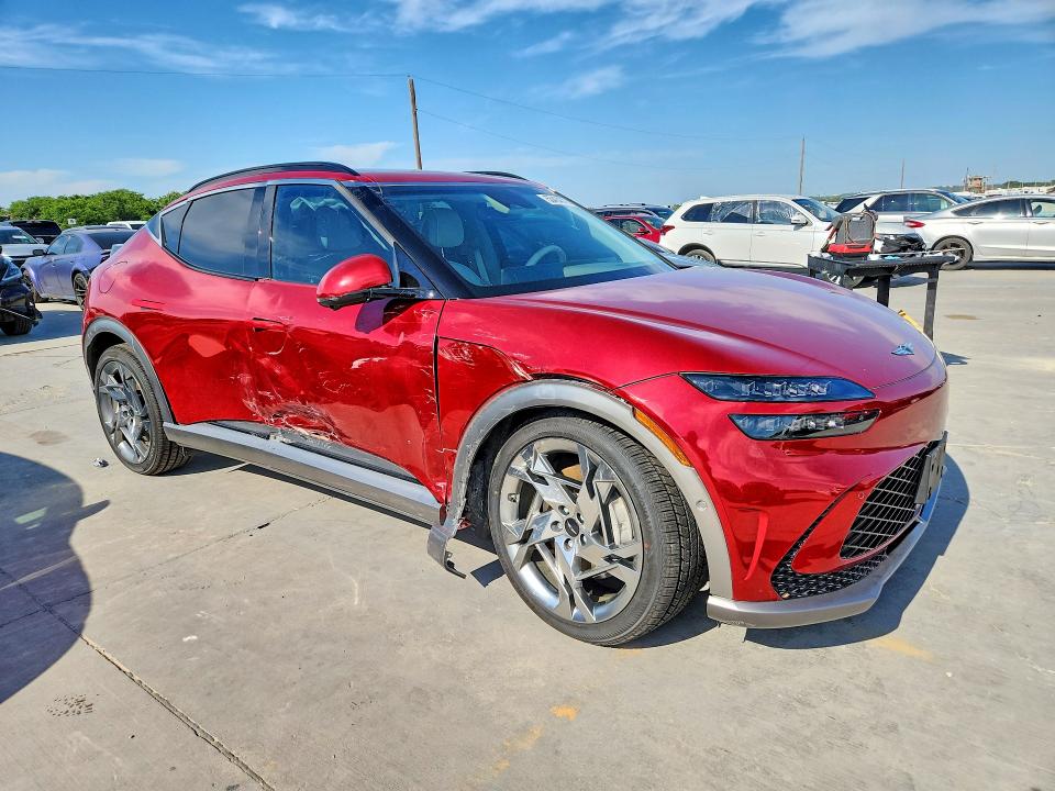 2023 Genesis Gv60 VIN KMUKEDTBXPU015412 COPART salvage auction — SIDE, Tx - Salvage Vehicle Title, sold $12,800 on 2026-07-09 (photo 4)