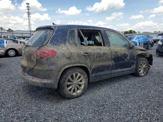 2014 Volkswagen VIN WVGAV3AX5EW519368 COPART salvage auction — WATER/FLOOD, Fl - Cert Of Title-Slvg Rebld Flood, sold $375 on 2026-08-18 (photo 3)