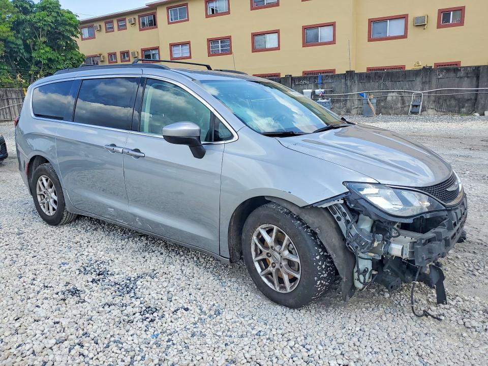 2021 Chrysler VIN 2C4RC1DG8MR516940 COPART salvage auction — FRONT END, Fl - Certificate Of Destruction, sold $1,900 on 2026-07-31 (photo 4)