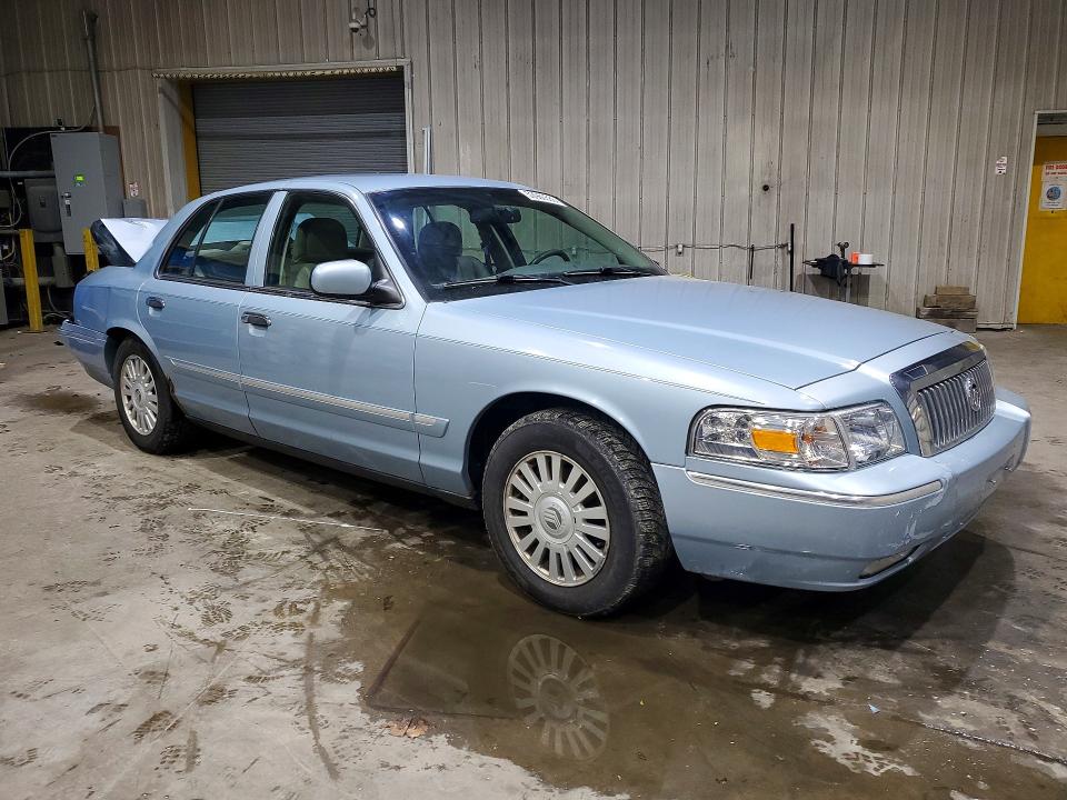 2008 Mercury Grand marquis VIN 2MEFM75V08X601951 COPART salvage auction — REAR END, Nh - Cert Of Title-Salvage, sold $100 on 2026-07-23 (photo 4)