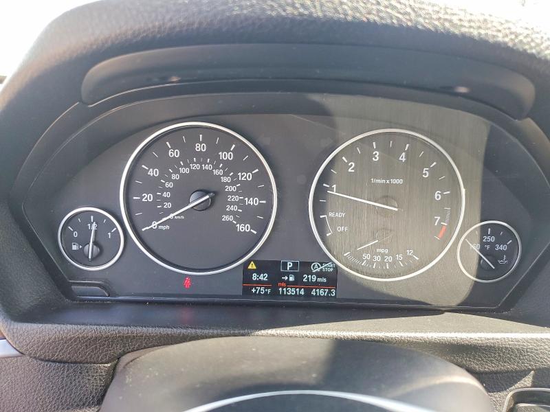 2013 BMW 3er VIN WBA3B5C57DF599023 COPART salvage auction — SIDE, Il - Salvage Certificate, sold $2,250 on 2026-07-31 (photo 9)
