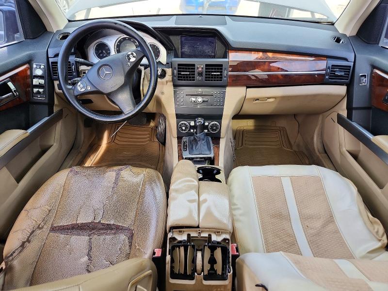 2010 Mercedes-benz Glk-class VIN WDCGG5GB5AF412390 COPART salvage auction — MINOR DENT/SCRATCHES, Tx - Certificate Of Title, sold $950 on 2026-07-17 (photo 8)