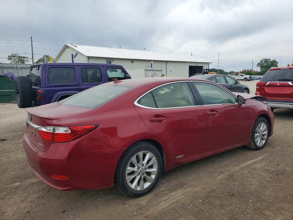 2014 Lexus ES VIN JTHBW1GG8E2056133 COPART salvage auction — FRONT END, Ia - Cert Of Title-Salvage Title, sold $5,000 on 2026-07-10 (photo 3)