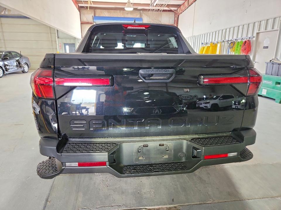 2024 Hyundai Santa cruz VIN 5NTJC4DEXRH111522 COPART salvage auction — FRONT END, Tx - Salvage Vehicle Title, sold $8,500 on 2026-07-21 (photo 6)