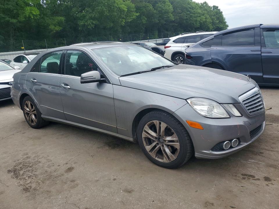 2011 Mercedes-benz E-class VIN WDDHF8HB8BA493323 COPART salvage auction — REAR END, ID - SALVAGE CERTIFICATE OF TITLE, sold $650 on 2026-07-06 (photo 4)