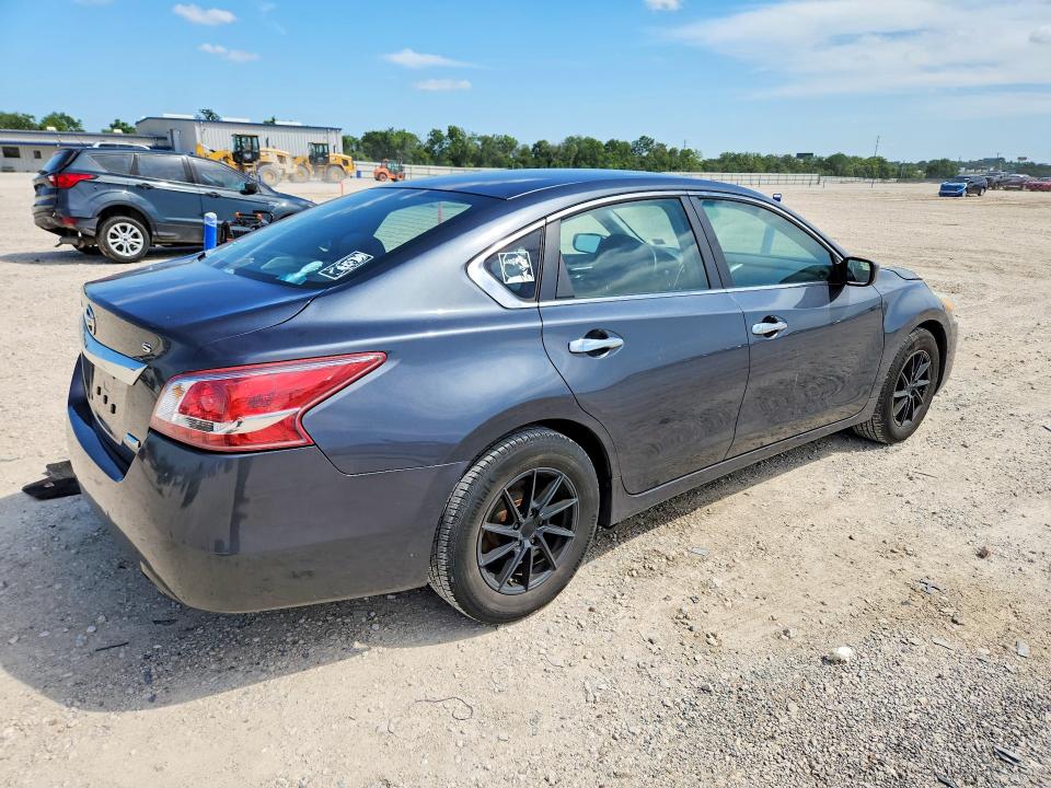 2013 Nissan Altima VIN 1N4AL3AP2DC129506 COPART salvage auction — MINOR DENT/SCRATCHES, Il - Certificate Of Title, sold $800 on 2026-07-09 (photo 3)