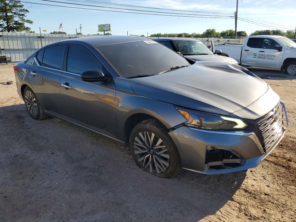 2024 Nissan Altima VIN 1N4BL4DV4RN313328 COPART salvage auction — FRONT END, Fl - Certificate Of Destruction, sold $3,100 on 2026-07-09 (photo 4)
