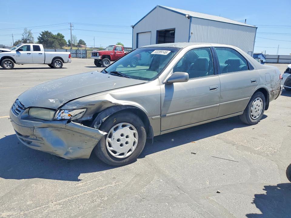 1998 Toyota Camry VIN JT2BG22K0W0246658 COPART salvage auction — FRONT END, Id - Salvage Certificate Of Title, sold $225 on 2026-07-09 (photo 1)