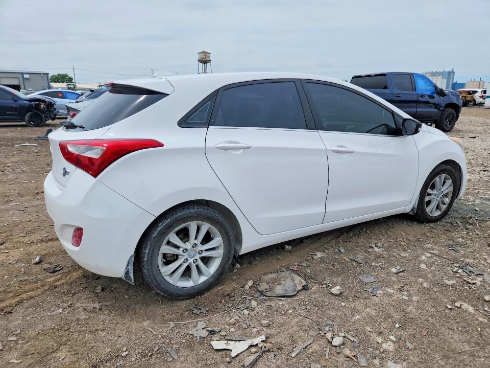 2013 Hyundai Elantra VIN KMHD35LE5DU060086 COPART salvage auction — FRONT END, Il - Salvage Certificate, sold $1,000 on 2026-07-15 (photo 3)
