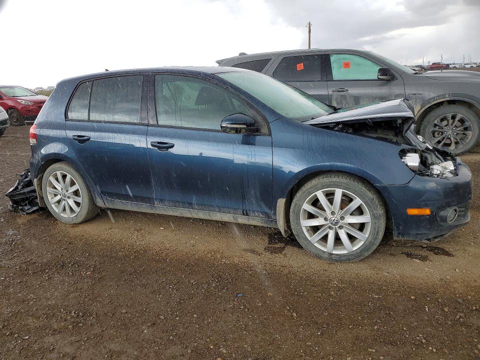 2012 Volkswagen Golf VIN WVWDM7AJ5CW082735 COPART salvage auction — FRONT END, Ab - Bos - Salvage, sold $200 on 2026-07-28 (photo 4)