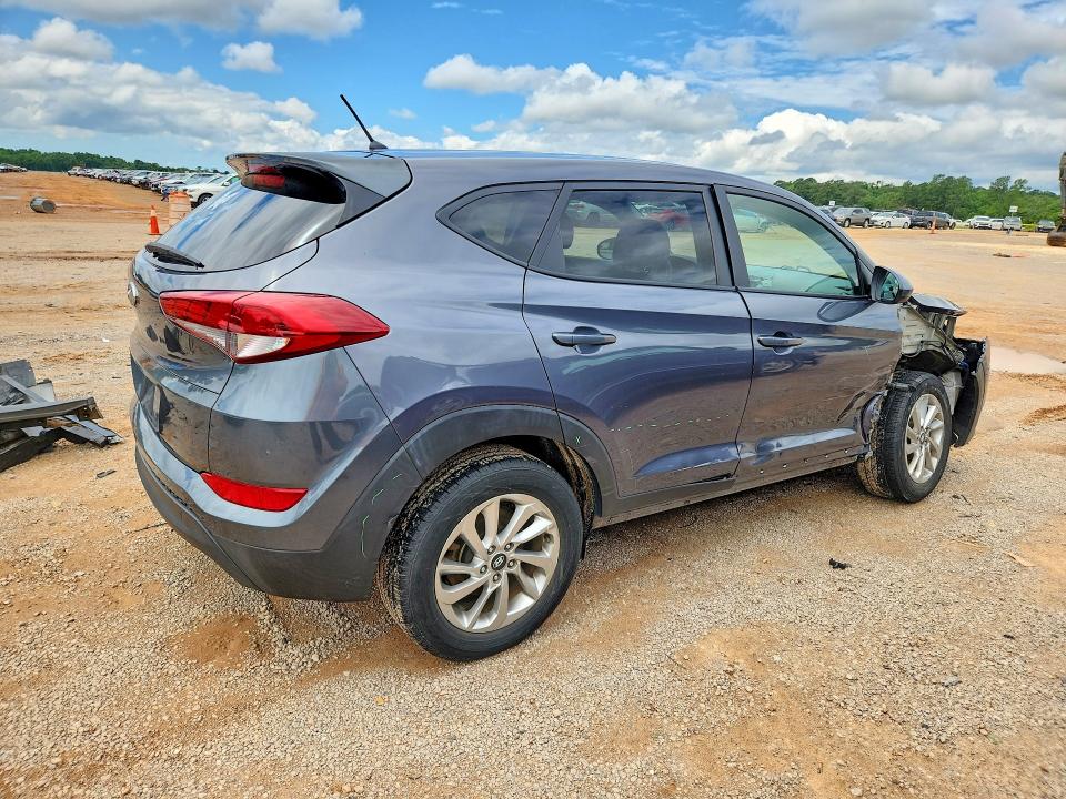 2018 Hyundai Tucson VIN KM8J23A43JU635317 COPART salvage auction — FRONT END, Fl - Cert Of Title Slvg Rebuildable, sold $350 on 2026-07-28 (photo 3)