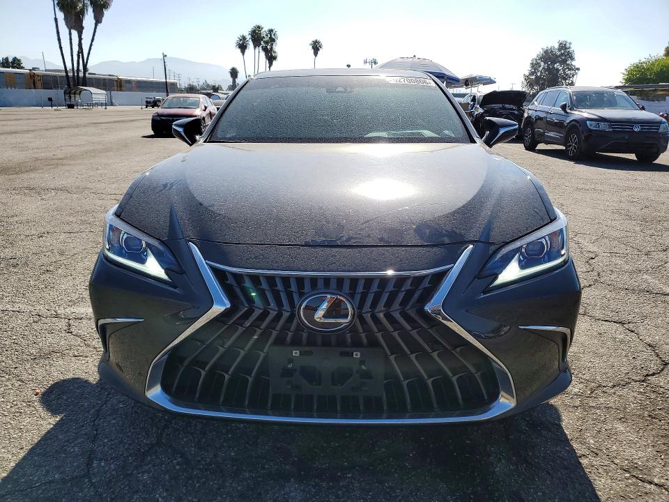2025 Lexus VIN 58ADA1C19SU075076 COPART salvage auction — REAR END, Ca - Salvage Certificate, sold $15,300 on 2026-07-28 (photo 5)