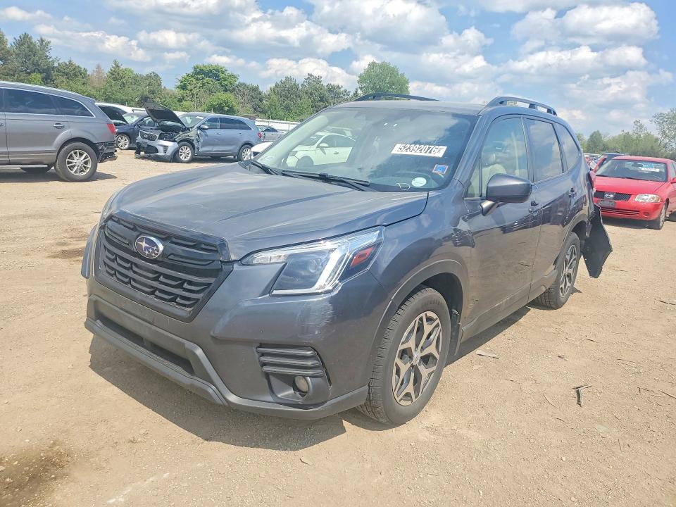 2022 Subaru Forester VIN JF2SKAEC9NH517318 COPART salvage auction — REAR END, Il - Certificate Of Title, sold $1,100 on 2026-07-21 (photo 1)