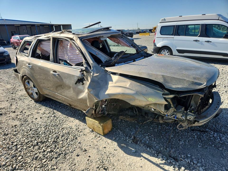 2009 Subaru Forester VIN JF2SH64659H713625 COPART salvage auction — ROLLOVER, Co - Salvage Title, sold $375 on 2026-07-07 (photo 4)