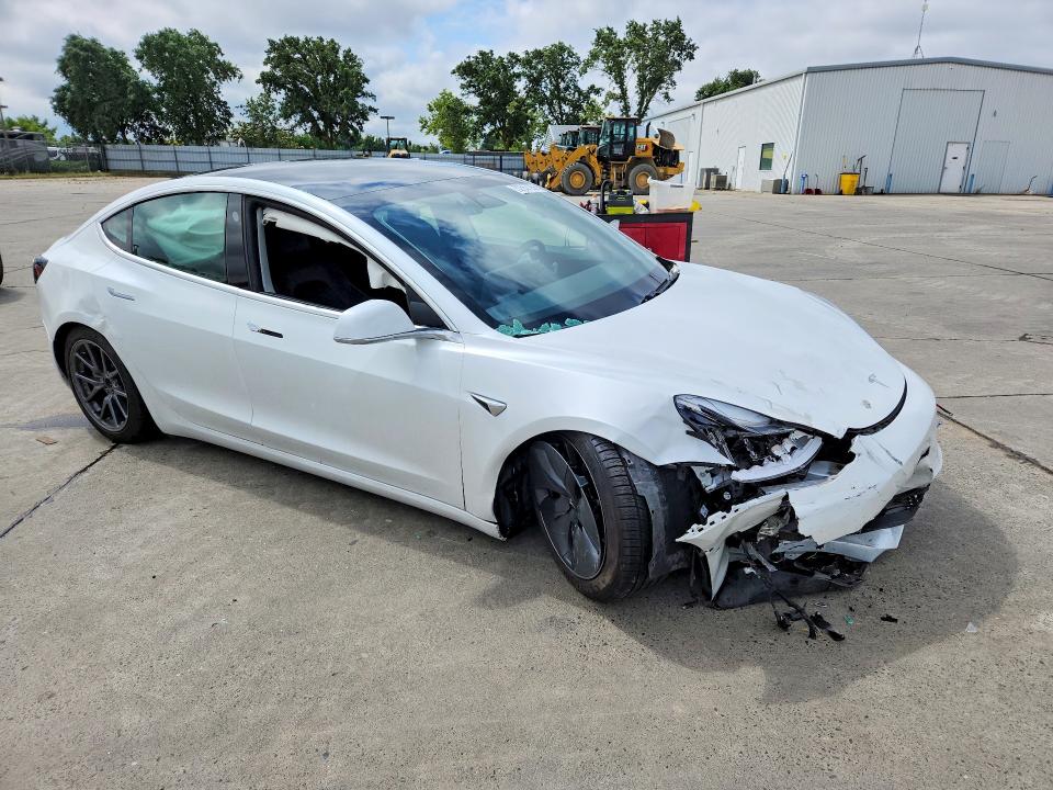 2020 Tesla VIN 5YJ3E1EA3LF804577 COPART salvage auction — FRONT END, Ca - Salvage Certificate, sold $3,000 on 2026-07-13 (photo 4)