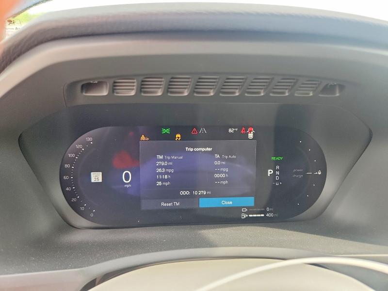 2025 Volvo VIN YV4H60PE9S1332578 COPART salvage auction — FRONT END, Salvage Title, sold $27,750 on 2026-08-13 (photo 9)