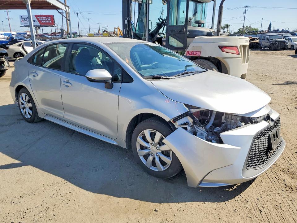2022 Toyota VIN 5YFEPMAE0NP290806 COPART salvage auction — REAR END, Ca - Salvage Certificate, sold $3,900 on 2026-07-16 (photo 4)