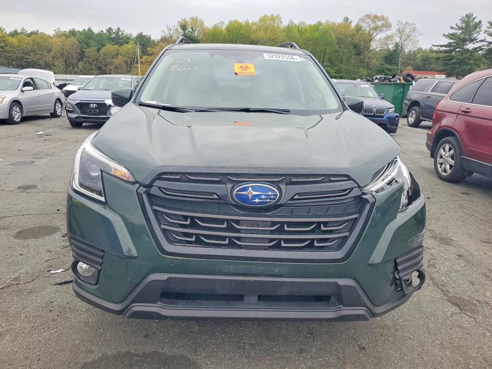 2022 Subaru Forester VIN JF2SKADCXNH410506 COPART salvage auction — SIDE, Id - Salvage Certificate Of Title, sold $5,900 on 2026-07-02 (photo 5)