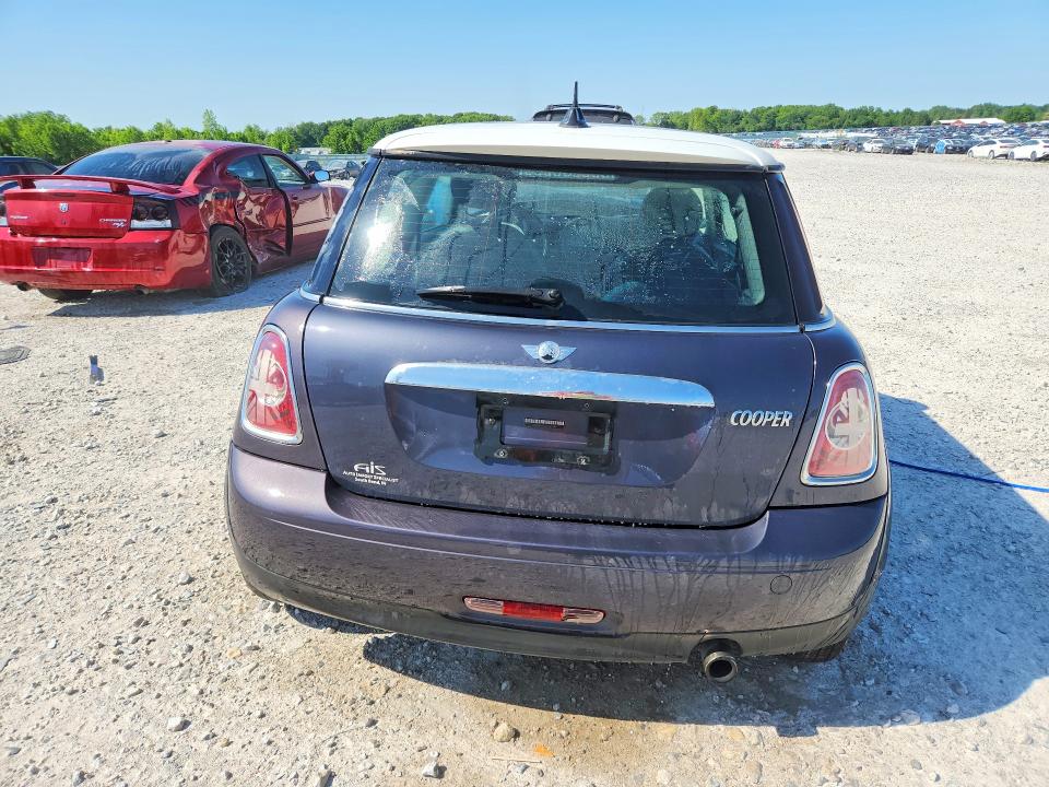 2013 Mini Cooper VIN WMWSU3C54DT677785 COPART salvage auction — FRONT END, Mi - Certificate Of Title, sold $300 on 2026-07-16 (photo 6)