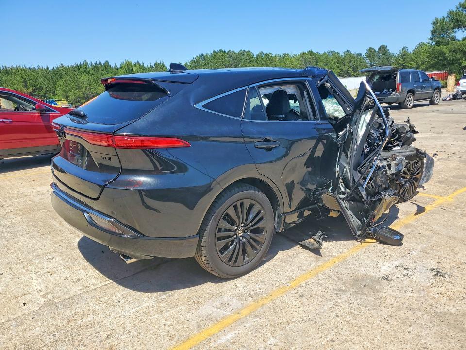 2023 Toyota Venza VIN JTEAAAAH6PJ124429 COPART salvage auction — ALL OVER, SC - CERT OF TITLE-SALVAGE, sold $175 on 2026-07-24 (photo 3)