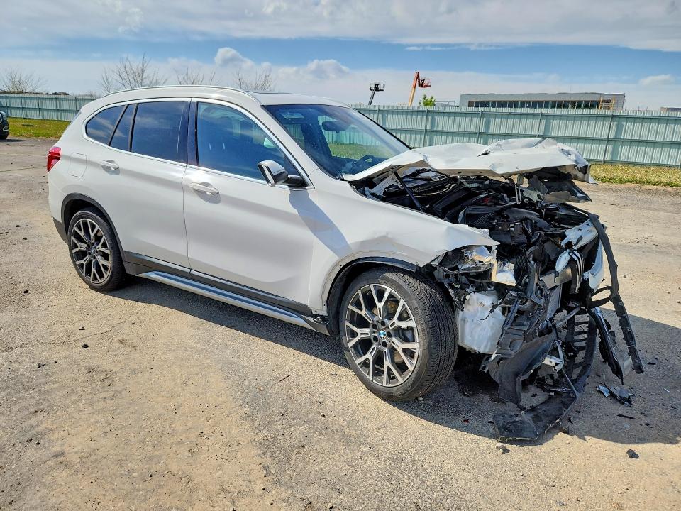 2021 BMW X1 VIN WBXJG7C01M5S25589 COPART salvage auction — FRONT END, Wi - Junked Vehicle Bill Of Sale, sold $1,400 on 2026-07-28 (photo 4)