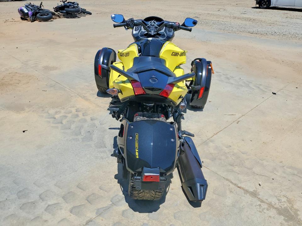 2014 Can-am/ brp VIN 2BXNABC16EV001211 COPART salvage auction — FRONT END, Nc - Salvage Certificate Of Title, sold $1,200 on 2026-07-02 (photo 4)