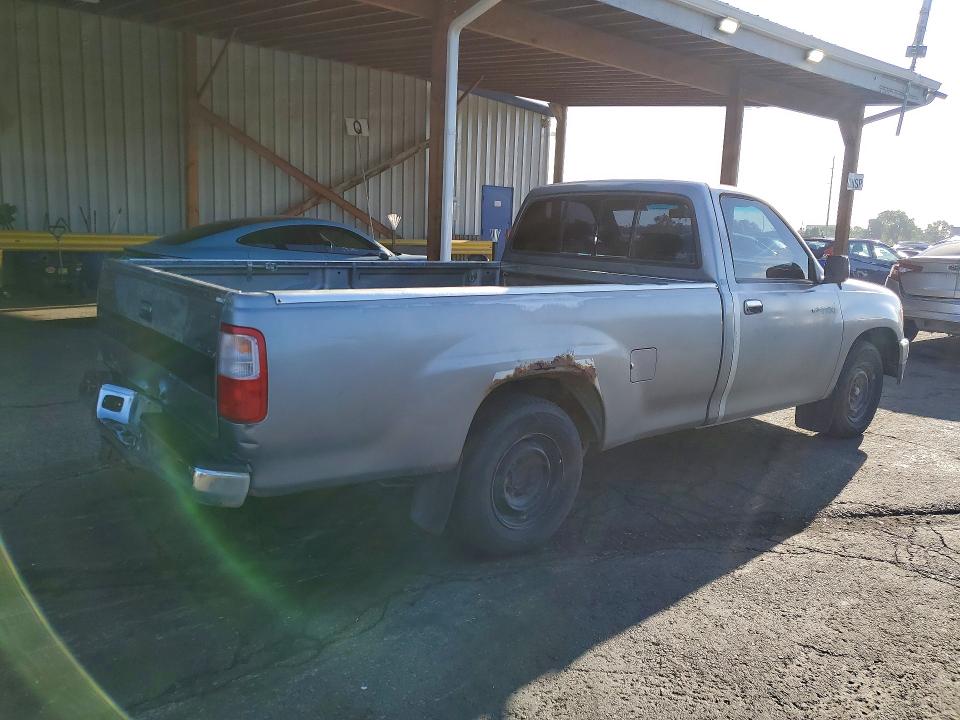 1993 Toyota T100 VIN JT4VD10C1P0008094 COPART salvage auction — FRONT END, Co - Dis/Dlr/Exp Only Clean Title, sold $275 on 2026-07-30 (photo 3)