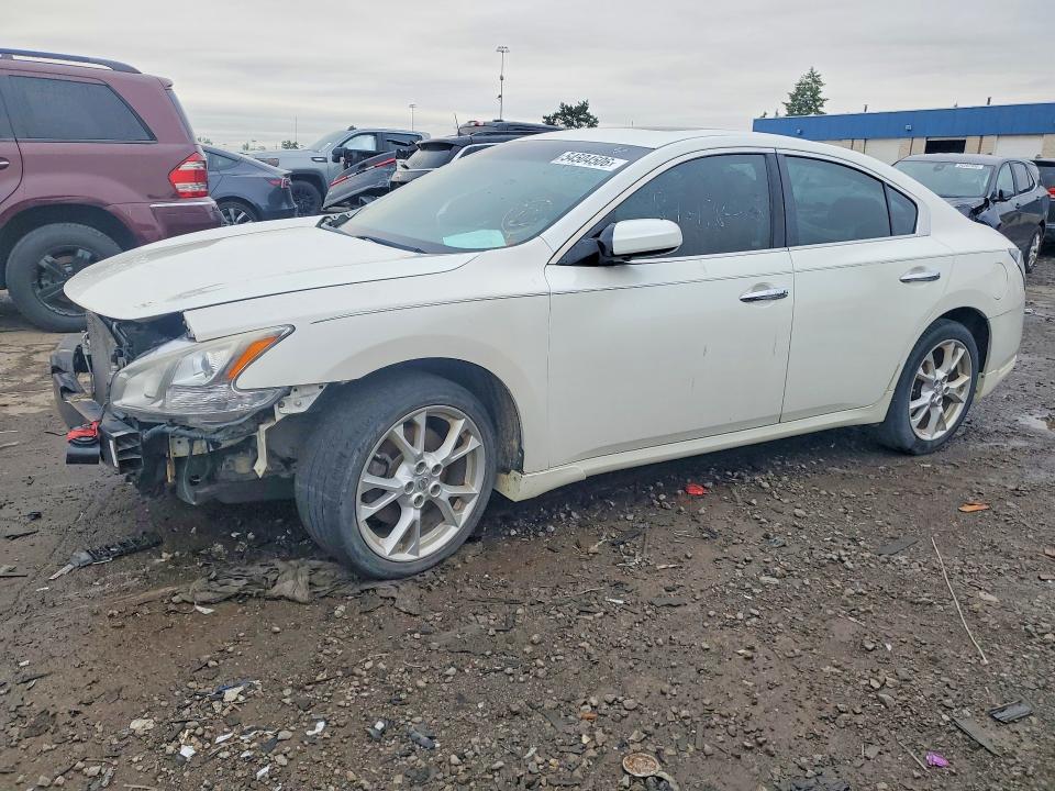 2013 Nissan Maxima VIN 1N4AA5AP8DC843657 — COPART salvage auction photo