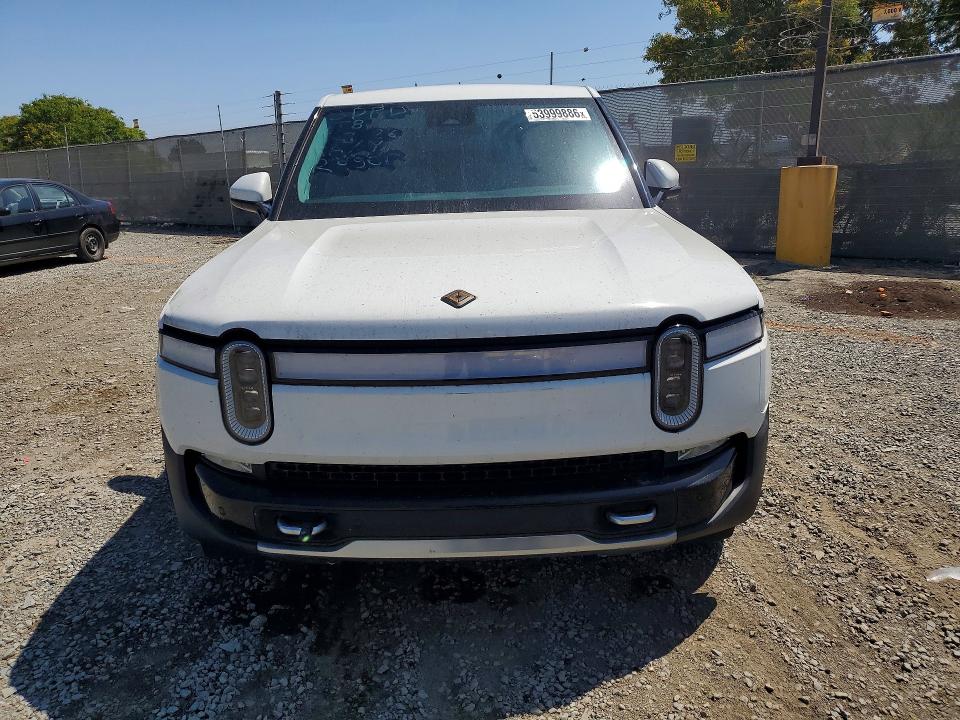 2022 Rivian VIN 7FCTGAAAXNN015566 COPART salvage auction — SIDE, Salvage Title, sold $19,500 on 2026-07-24 (photo 5)