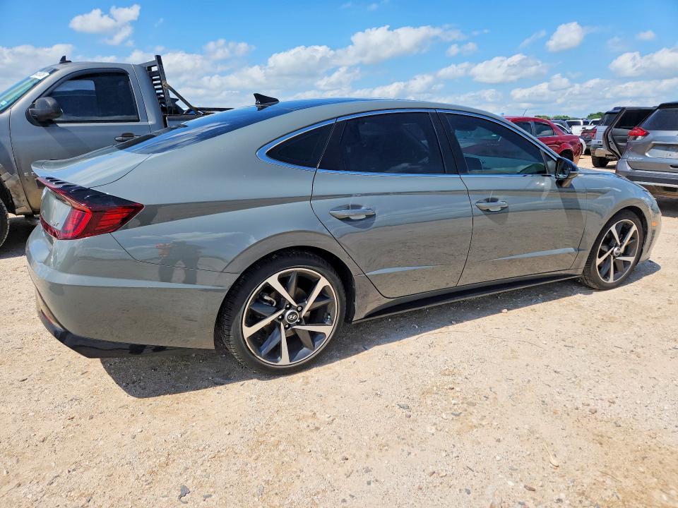2022 Hyundai Sonata VIN 5NPEJ4J25NH140937 COPART salvage auction — SIDE, Tx - Salvage Vehicle Title, sold $3,650 on 2026-07-30 (photo 3)