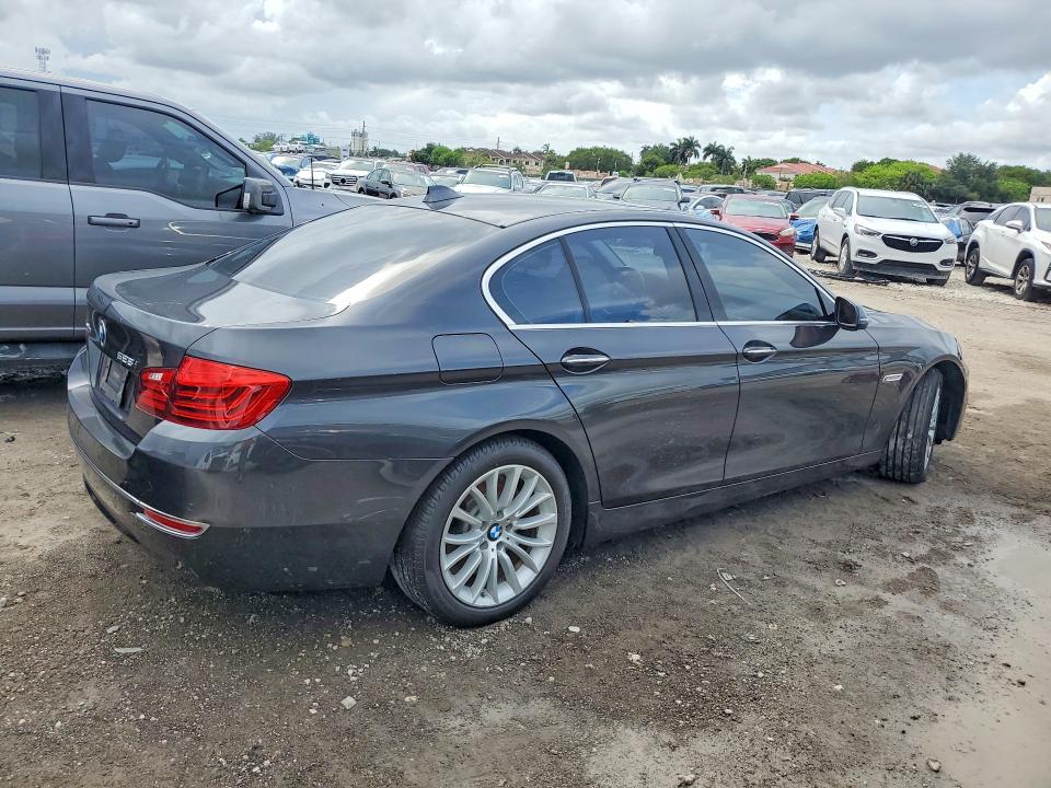 2016 BMW 5 series VIN WBA5A7C52GG150936 COPART salvage auction — MINOR DENT/SCRATCHES, Fl - Certificate Of Title, sold $1,800 on 2026-07-28 (photo 3)