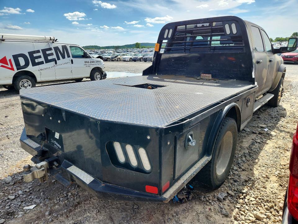2020 Ram 5500 VIN 3C7WRNEL4LG304984 COPART salvage auction — MINOR DENT/SCRATCHES, Tn - Certificate Of Title (P), sold $16,500 on 2026-07-06 (photo 3)